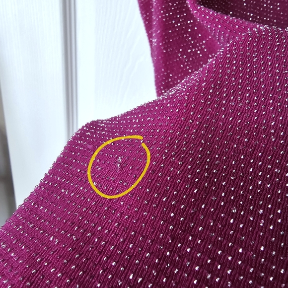 Express Metallic V-Neck Cami Tank Top - Size M - Picture 10 of 10